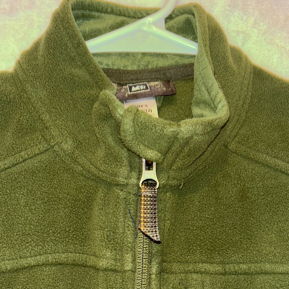 REI Olive Fleece Vest - Picture 6 of 7